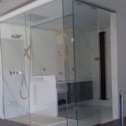Cristalerías Crespo Decoración cocina moderna con cristal